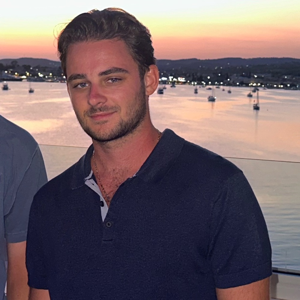 Meet your Posher, Chris